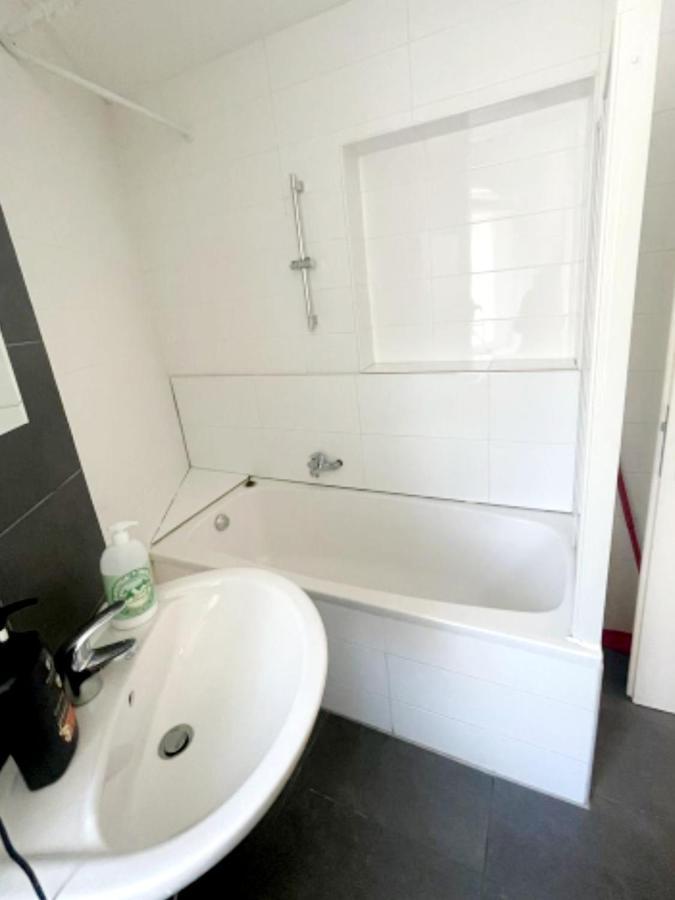 Elena Flat Orchidee Duisburg Zentrum Εξωτερικό φωτογραφία